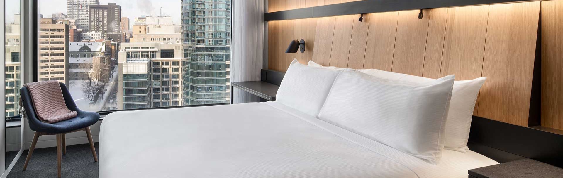 Monville Hotel, Montreal